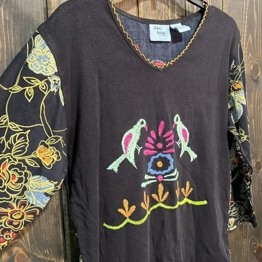Jane Ashley Black Bird Embroidered Sweater S‎ Artsy Floral Teacher Grandmacore